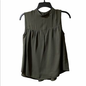1.State Green Sleeveless Top z as keyhole back Size XS